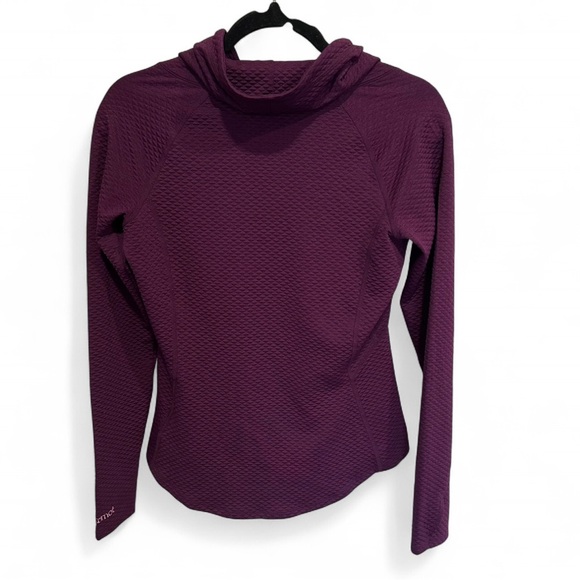 Marmot Women's Deep Purple/Burgandy pullover - Picture 2 of 6